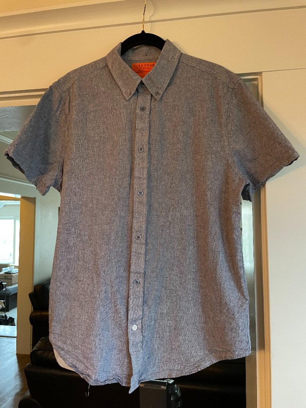 Five Four Short Sleeve Button Down - M